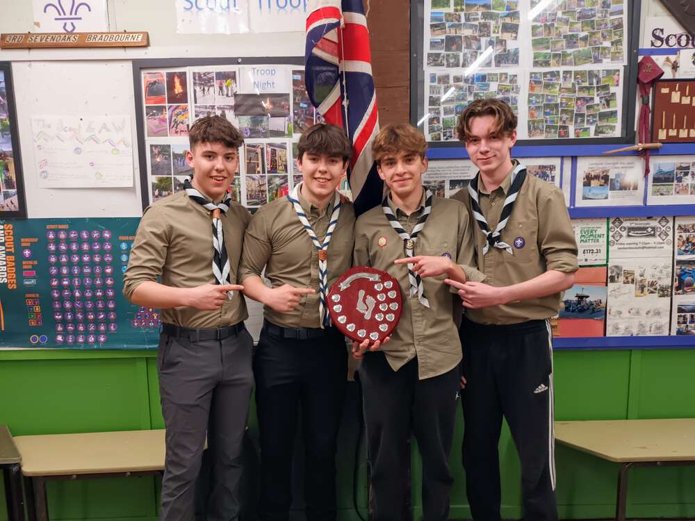 Sevenoaks Explorers take the Winter Survival trophy for 2024
